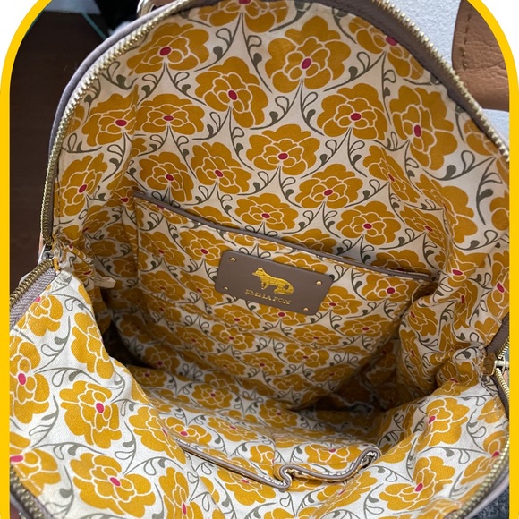 Emma Fox Satchel Tote Bag. - Picture 4 of 7